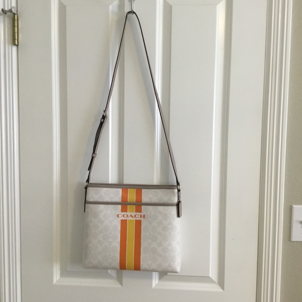 Coach White/Orange Canvas Messenger Bag